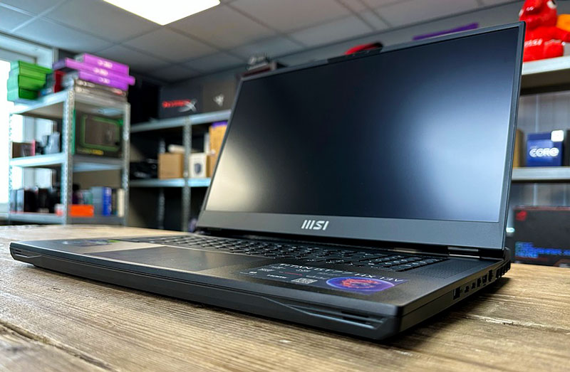 ноутбук-MSI-Titan-GT77